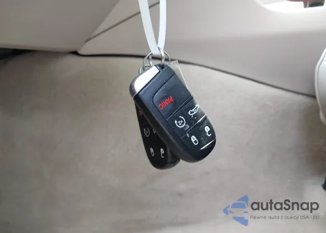 2013 Chrysler 300C from USA, damaged, VIN 2C3CCAEG9DH632498